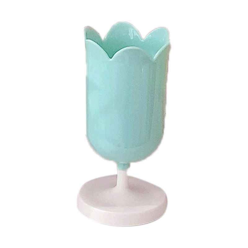 Pen Holder Tulip Shape Innovative Vintage Photo Props Large Capacity Pencil Holder for Office Study Room Home Green - Image 1
