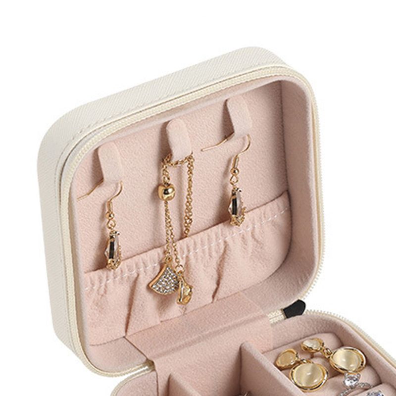 Travel Jewelry Case Exquisite Large Capacity Scratch Resistant Portable Jewelry Organizer Box for Outdoor Travel White 10x10x5cm/3.9x3.9x2.0in - Image 3