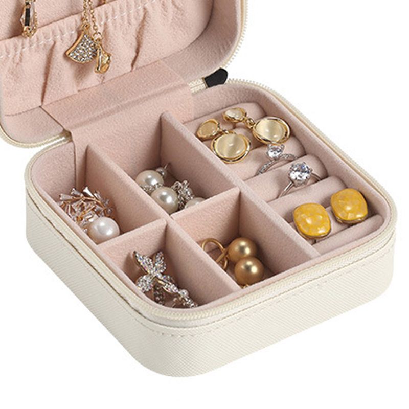 Travel Jewelry Case Exquisite Large Capacity Scratch Resistant Portable Jewelry Organizer Box for Outdoor Travel White 10x10x5cm/3.9x3.9x2.0in - Image 4