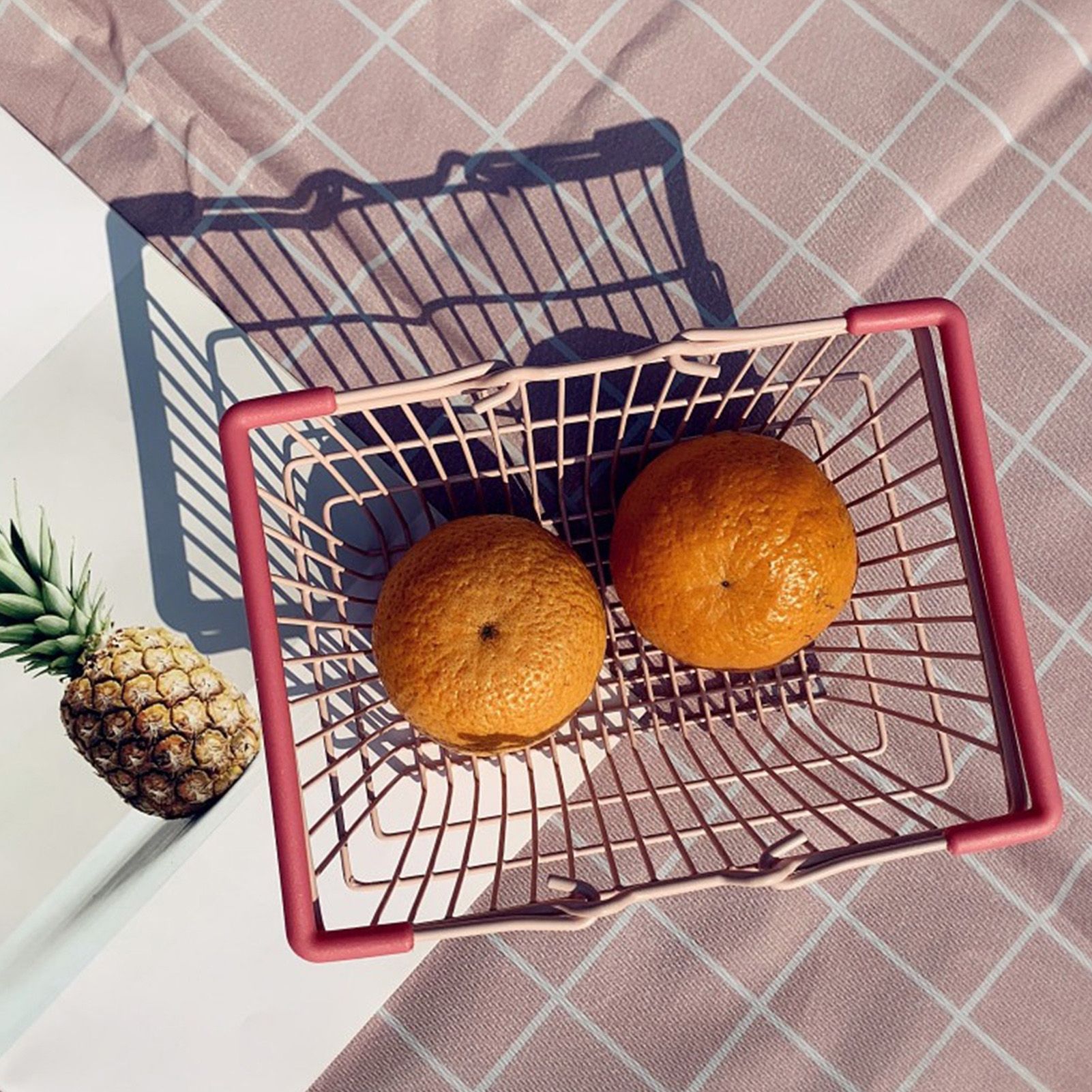 Table Storage Basket Iron Sturdy Stable Healthy Oil Paint Beautiful Portable Storage Basket for Bedroom 18x13 5x9cm - Image 3