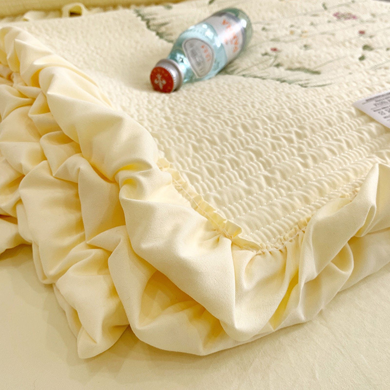 Cotton Quilt Pure Color Home Fashion Elegant Tencel Embroidery Pattern Cotton Summer Cooling Quilt Yellow 200x230 - Image 7
