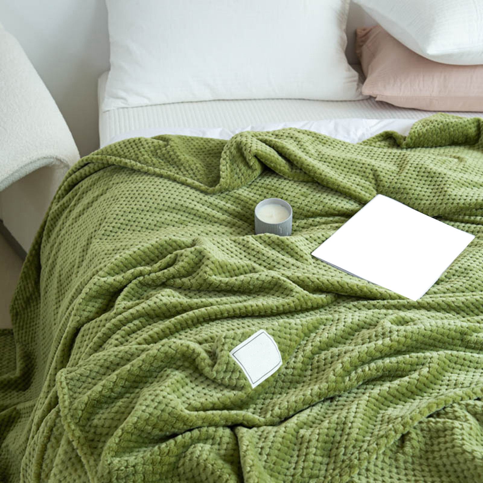 Cooling Blanket Milk Fleece Lattice Jacquard Blanket Summer Cold Single Nap Blanket for Sofa Bed Office Green 100x120cm - Image 1
