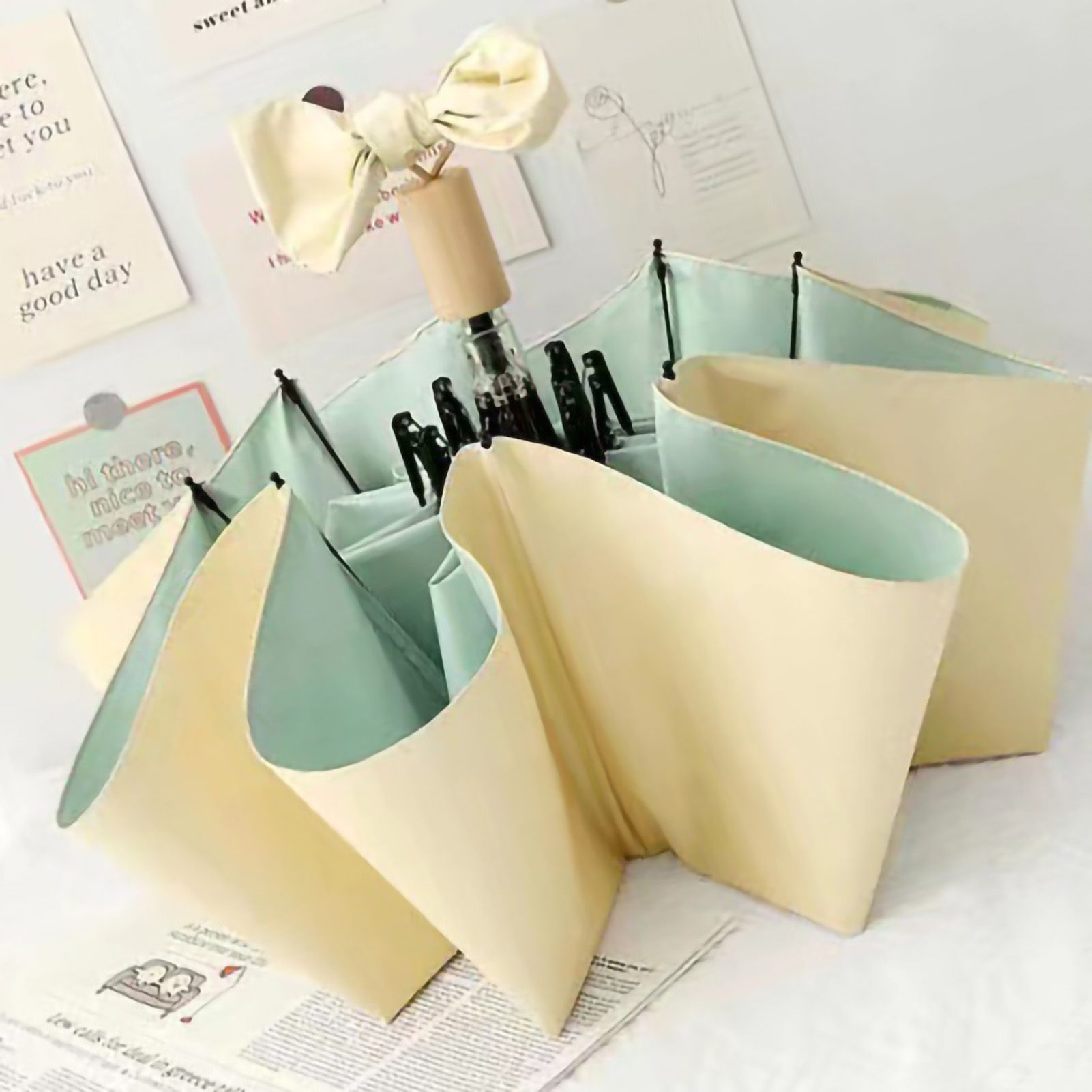 Folding Sun Umbrella UV Blocking Pure Color Black Rubber Sunscreen Umbrella for Rain Or Shine Yellow and Green - Image 4