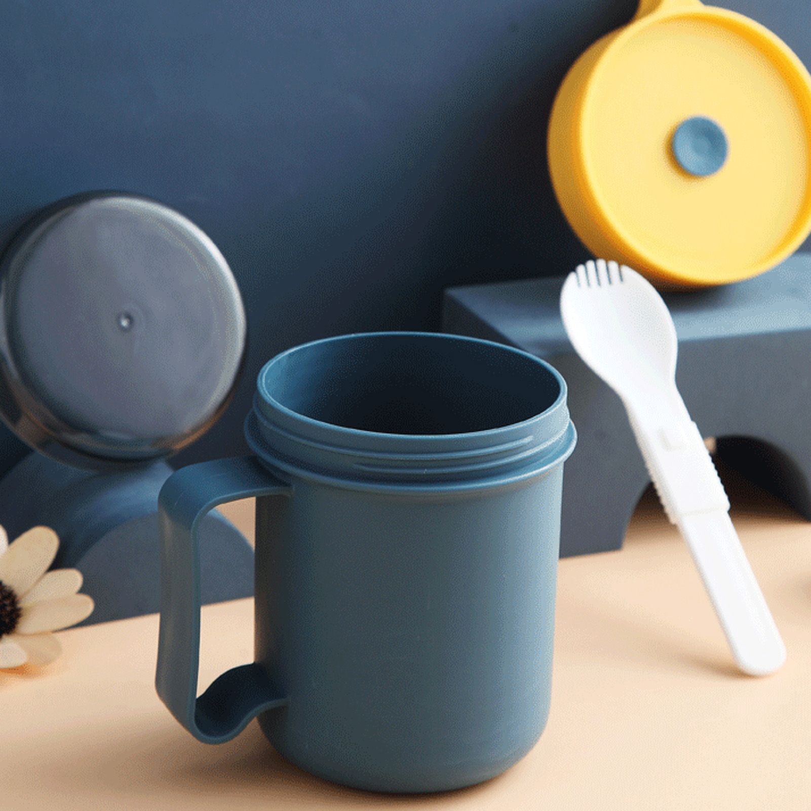 500ML Soup Cup Portable Steady Plastic Insulated Soup Containers with Lid and Spoon for Office School 500ML Blue - Image 8