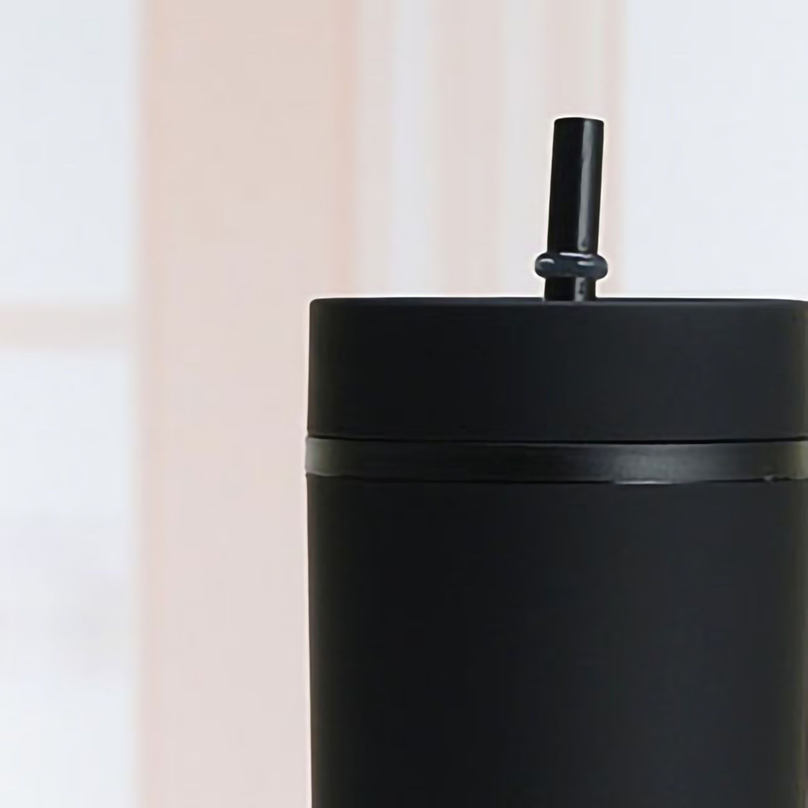 Straw Cup Colorful Plastic Simple Style Comfortable Hand Feeling Large Capacity Drinking Straw Bottle Black 16oz - Image 5