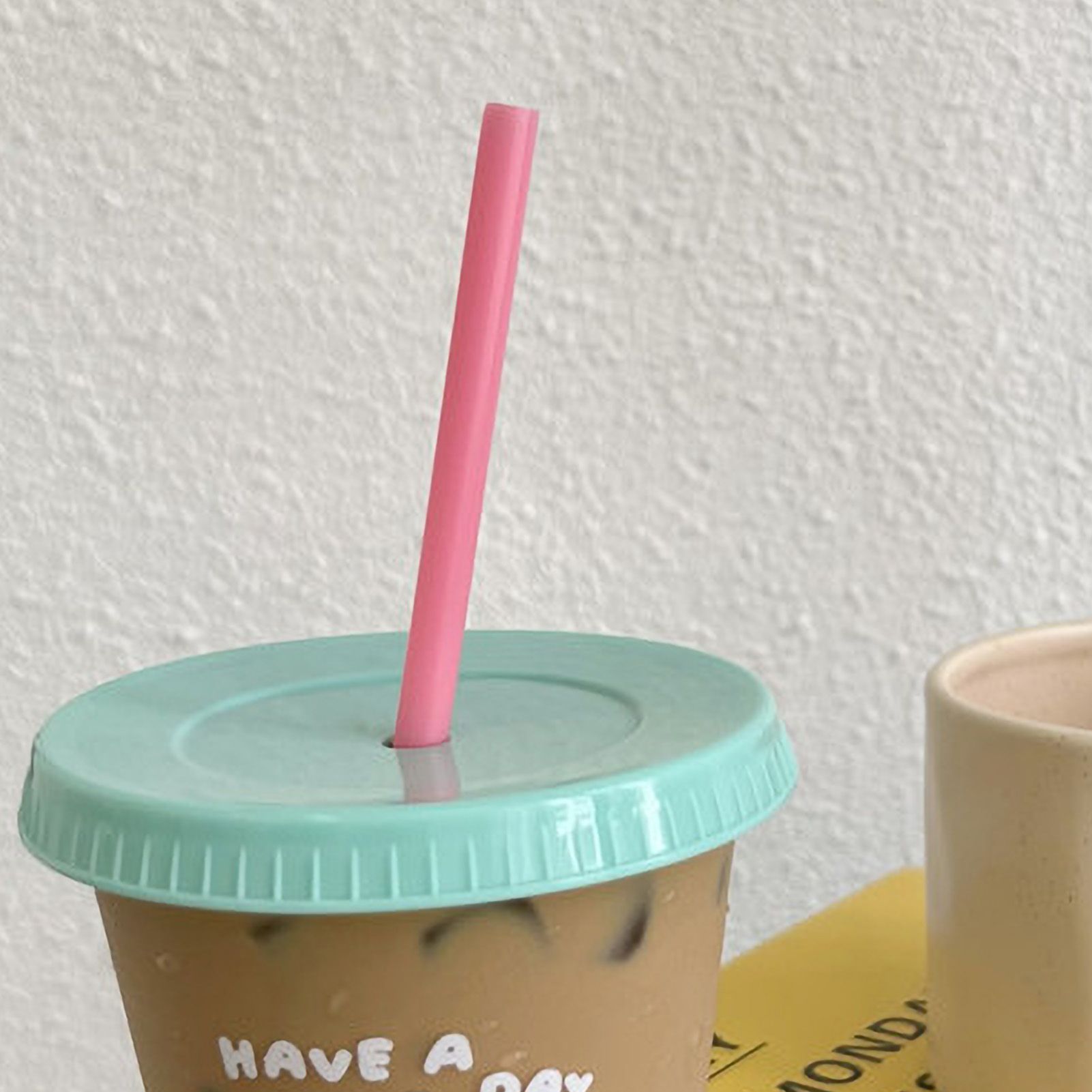 Plastic Coffee Cup Large Capacity Cute Water Cup With Straw Lid for Summer Cold Drinking Dog 470ml - Image 4