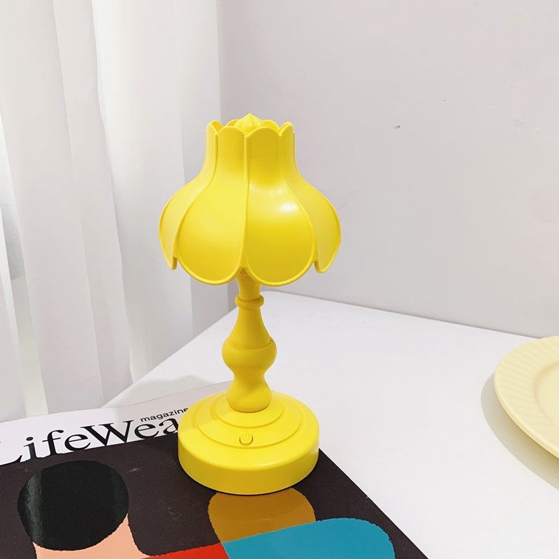 Desk Lamp Retro Lotus Leaf Ingenious Lovely 3 Light Sources Small Table Night Lamp for Girls Bedroom Yellow - Image 5