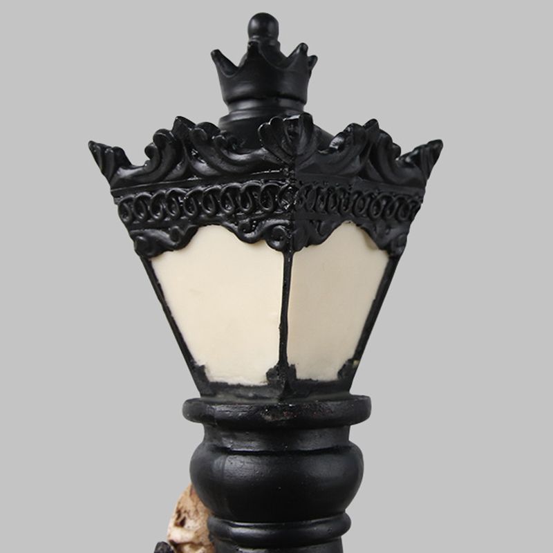 Halloween Skeleton Lamp Resin Decorative Glowing Halloween Ornaments Lamp for Festival Party 1 Pair Skeleton Street Lamps - Image 3