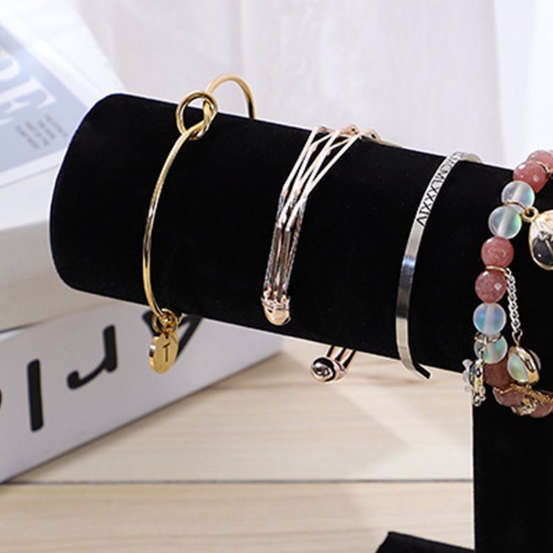 Jewelry Display Stand Simple Fashionable Bracelet Scrunchies Holder for Home Jewelry Store Showcase Black Single Row - Image 2