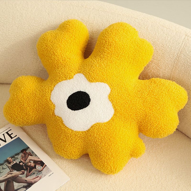 Hugging Pillow Flower Shaped Sponge Filling Soft Thick Decorative Throw Pillow for Sofa Yellow - Image 1