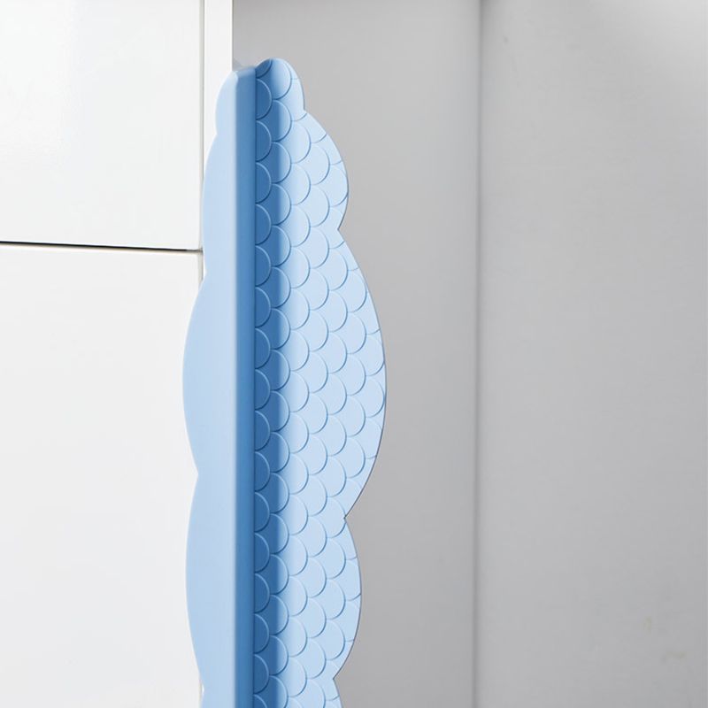 Kitchen Sink Water Splashing Guard Silicone Water Splatter Guard with Suction Cup for Dishes Washing Light Blue Clouds - Image 3