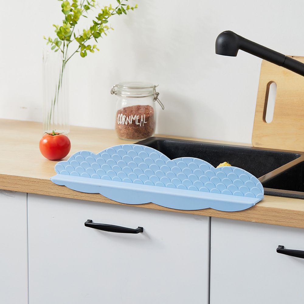 Kitchen Sink Water Splashing Guard Silicone Water Splatter Guard with Suction Cup for Dishes Washing Light Blue Clouds - Image 5