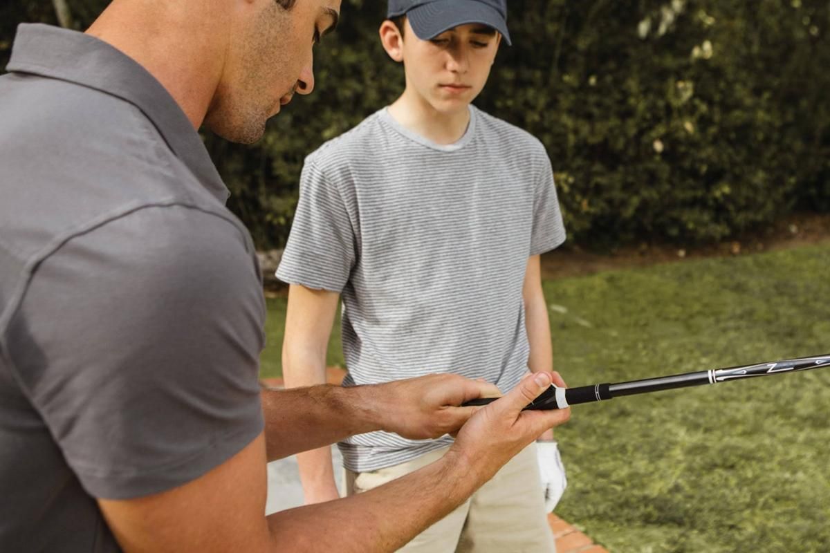 Golf Club Grip Trainer Attachment for Improved Hand Positioning -Grey - Image 4