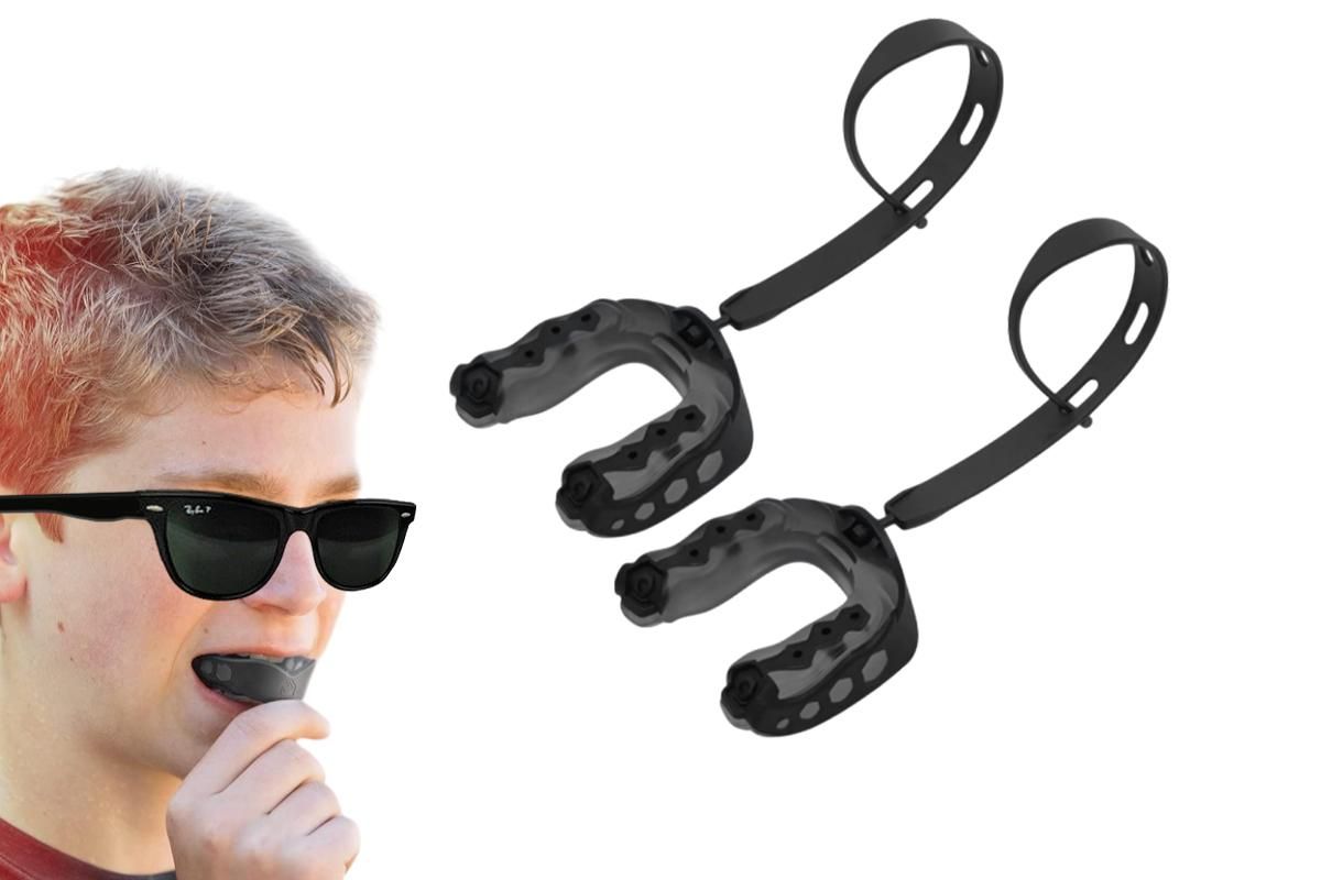 2Pcs Professional Sports Mouthguard Teeth with Strap EVA Sports Mouth Guards -Black - Image 1