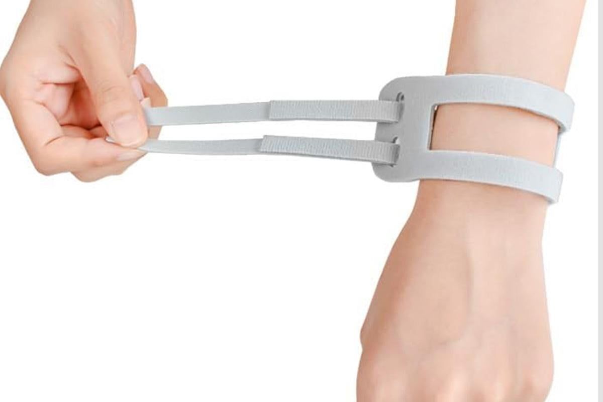 2PCS Ulnar Wrist Support Brace Adjustable for Sports Yoga Fitness - Gray - Image 3
