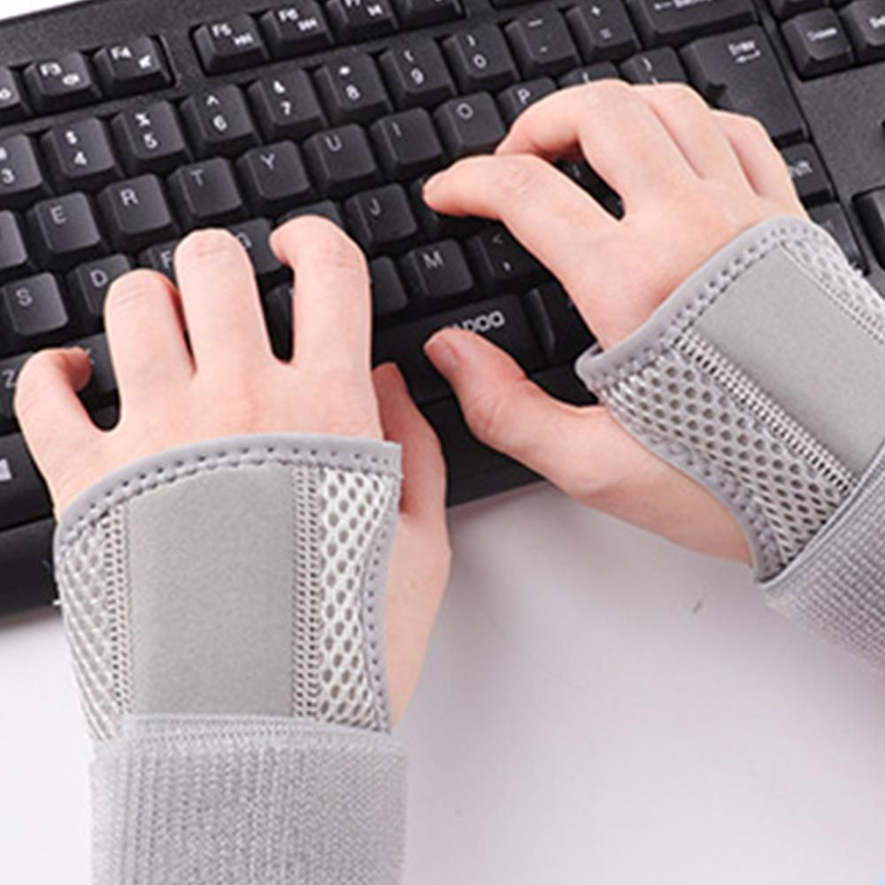 1Pair Carpal Tunnel Wrist Brace Carpal Tunnel Splint Arthritis Pain and Support For Sprained Relief Night Work - Gray & M - Image 5
