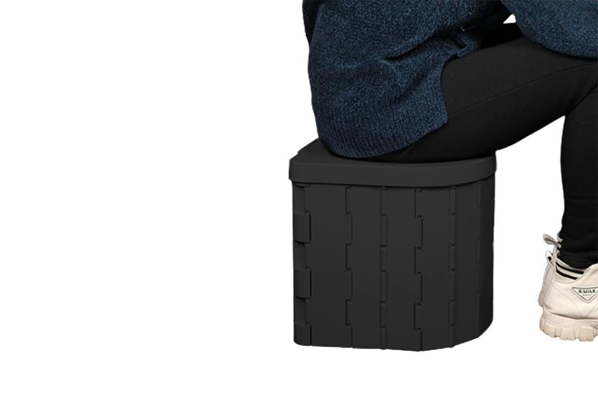 Portable Camping Toilet Folding Toilet for Adults with Lid -Black - Image 4