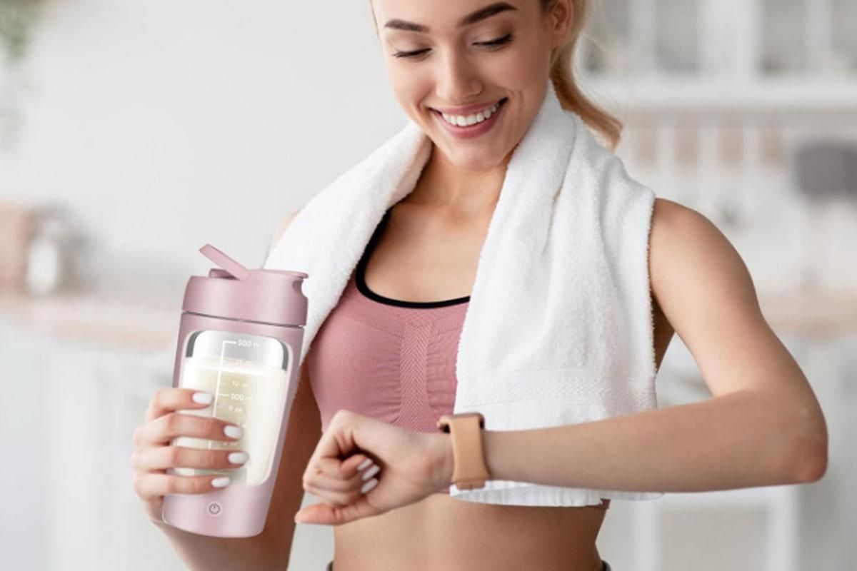 Electric Shaker Bottle Protein Shaker Bottle Protein Mixer for Perfect Creamy Shake Rechargeable Blender Bottle -Pink - Image 3