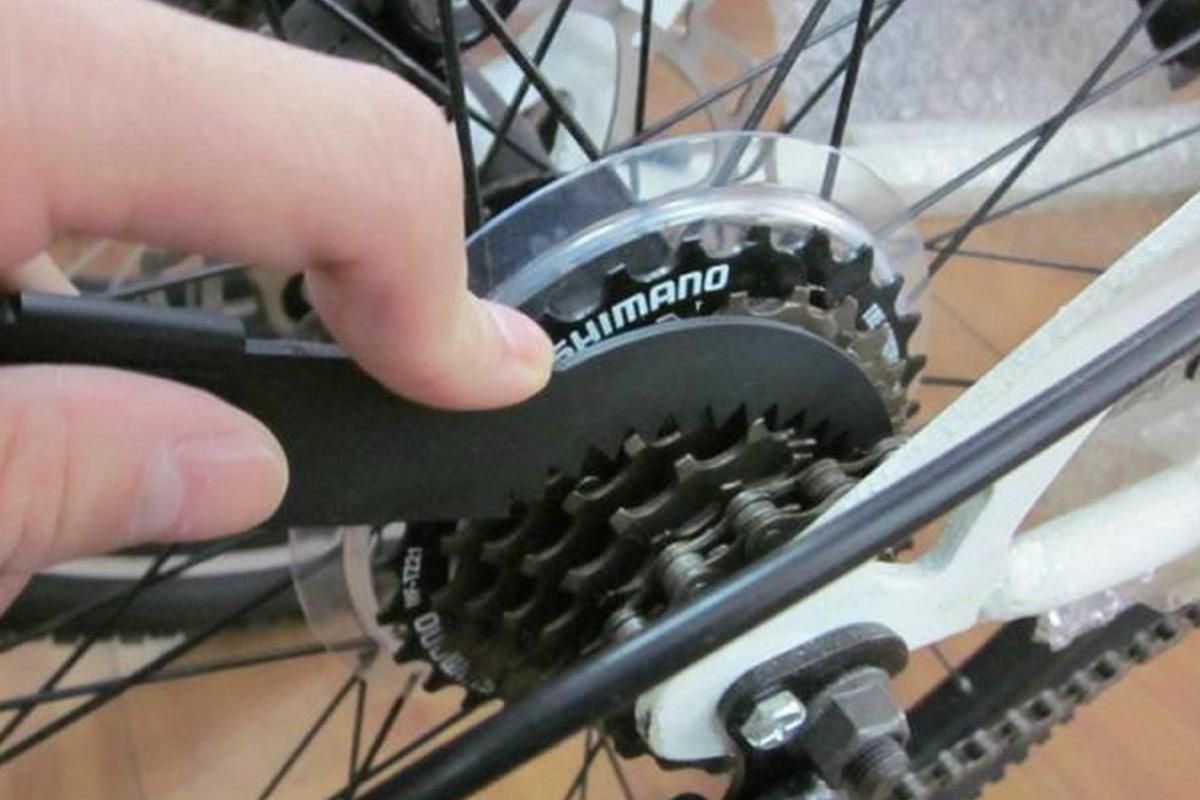 Bicycle Chain Cleaning Kit 360 Degree Rotating Brush Gear Scrubber Tool - Image 6