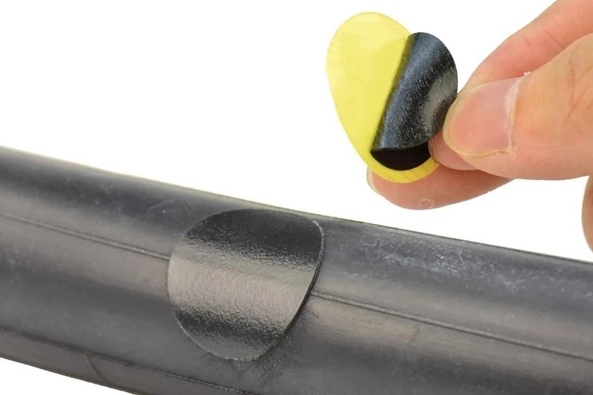 24Pcs Bike Tire Patch Kit with 4 Metal Rasps No Glue Needed for Bicycle Inner Tube Repair - Image 4