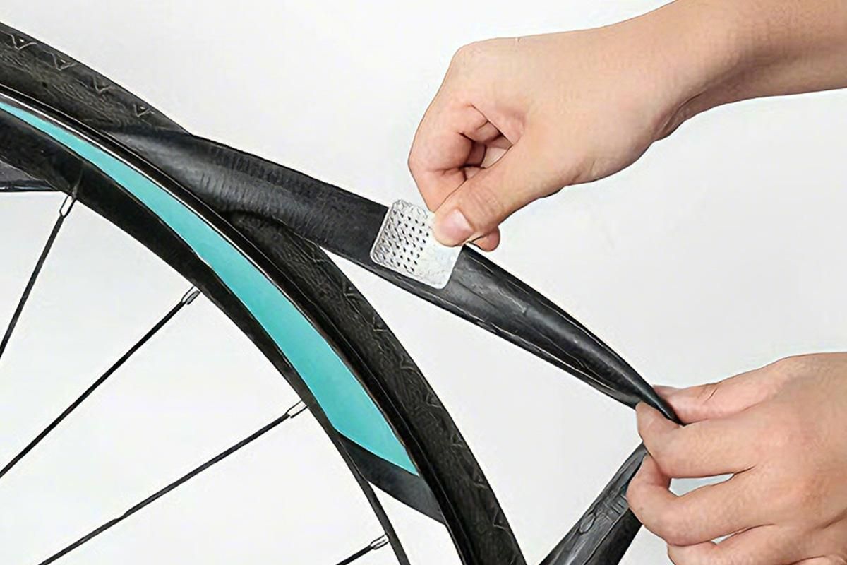24Pcs Bike Tire Patch Kit with 4 Metal Rasps No Glue Needed for Bicycle Inner Tube Repair - Image 5