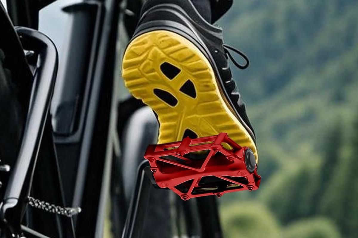 Aluminum Alloy Bike Pedals Wide Platform Lightweight Bicycle Pedals for MTB Road Bikes - Red - Image 5