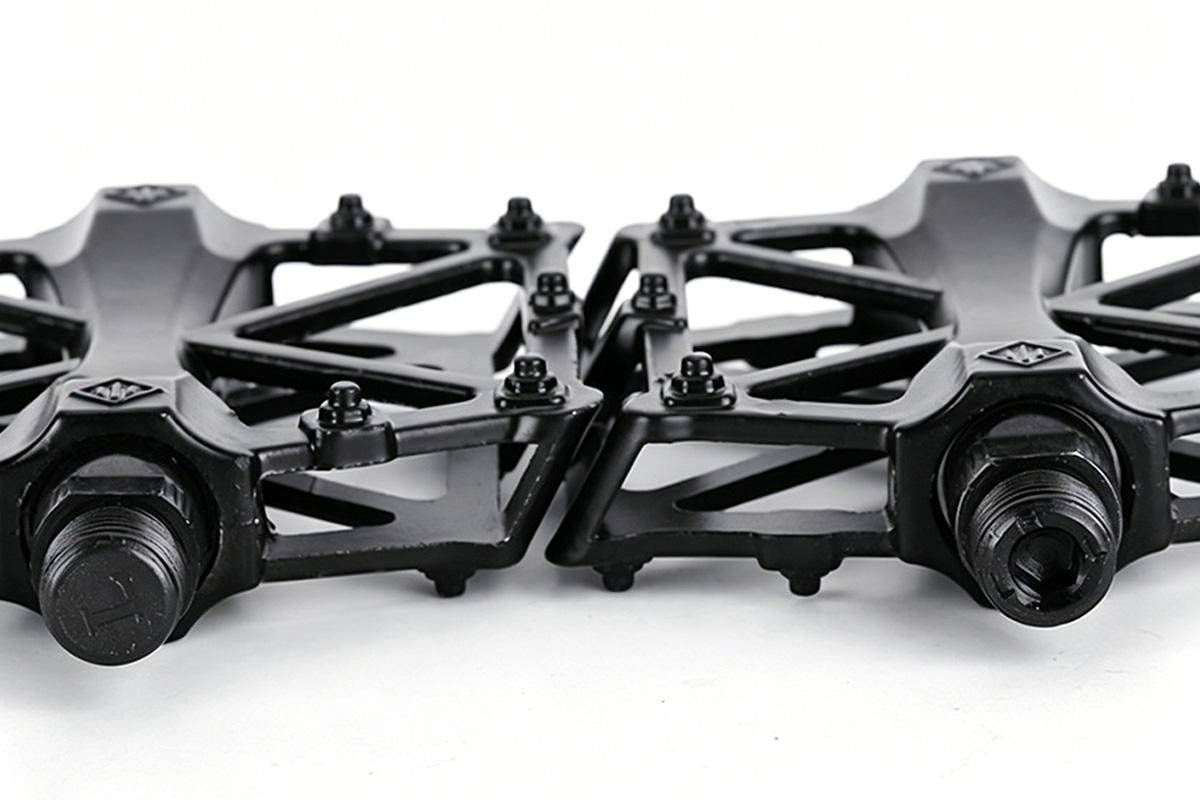 Aluminum Alloy Bike Pedals Wide Platform Lightweight Bicycle Pedals for MTB Road Bikes - Black - Image 8
