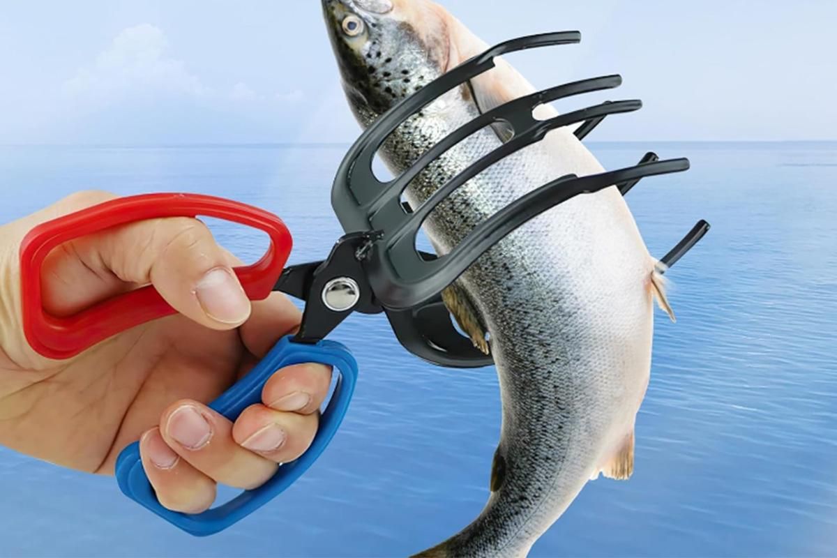 Fishing Pliers Gripper Metal Fish Control Clamp Claw Tong Grip Forceps Tackle - Image 2