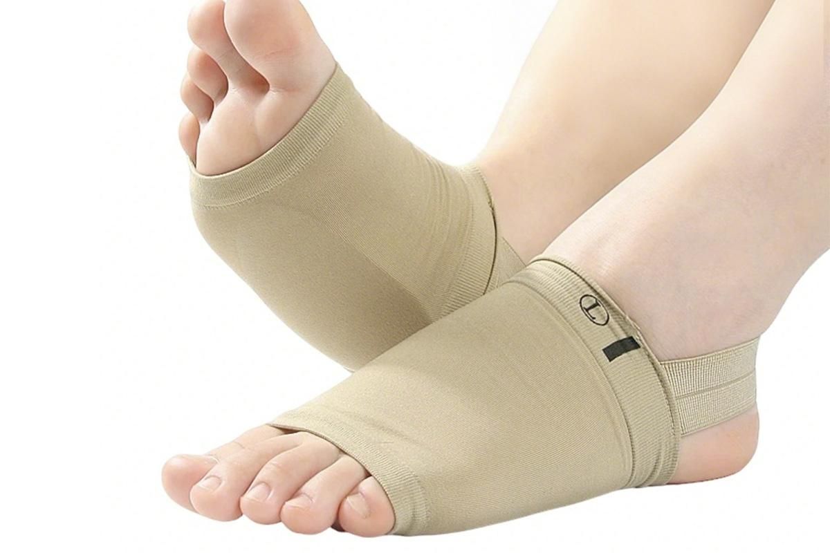 Arch Support Soft Pad Brace Sleeve Ankle Foot Wrap For Feet Flat - Khaki - Image 1