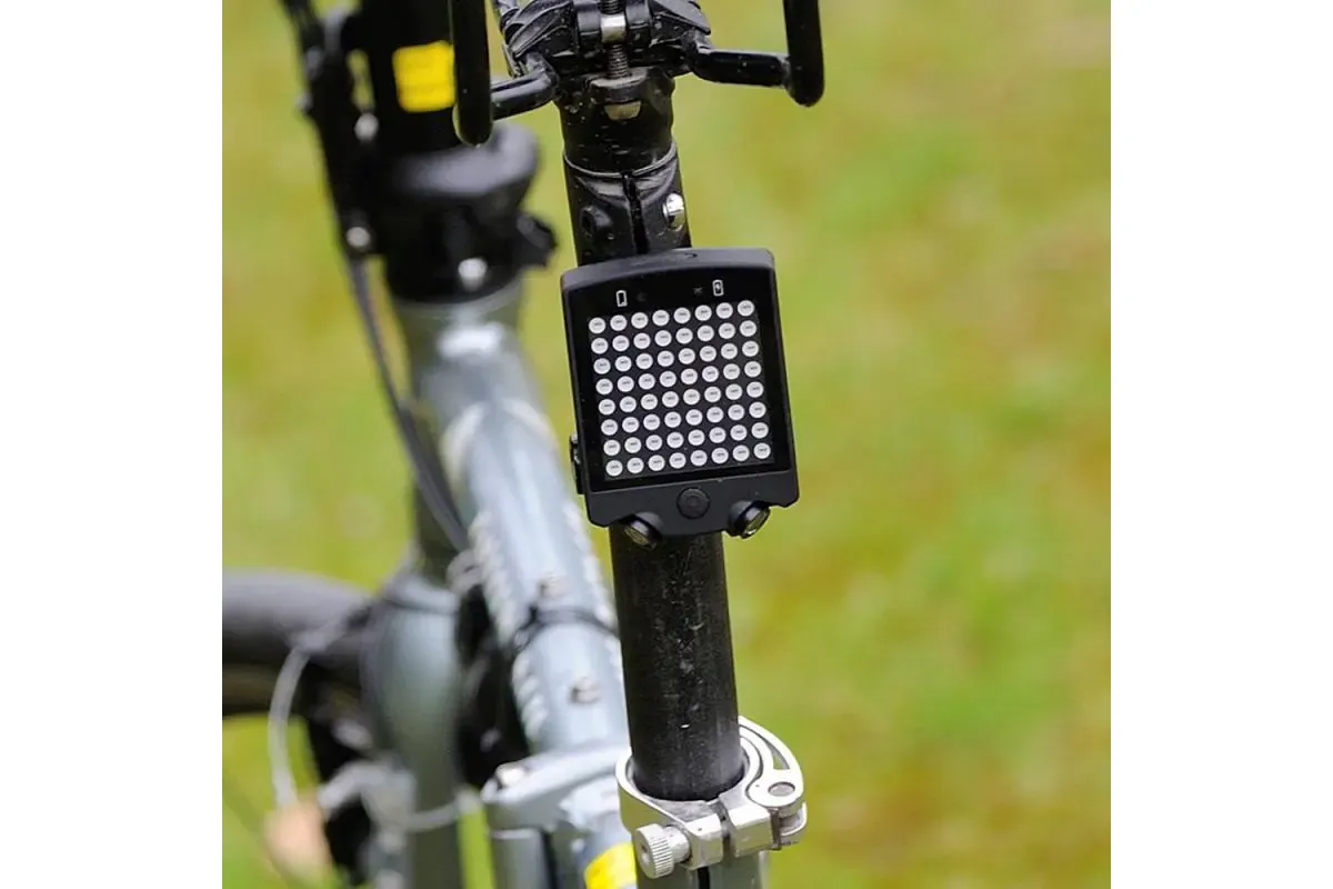 USB Rechargeable Bike Tail Light Smart Bicycle Turn Signal Lights - Image 2