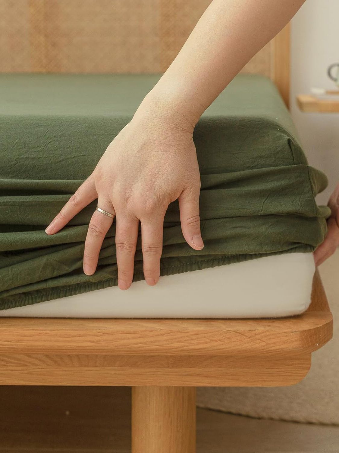 100% Cotton Fitted Sheet - Super Soft 40cm Deep Pocket Bottom Sheets - White Elastic Sheet（Queen,Olive green) - Image 5