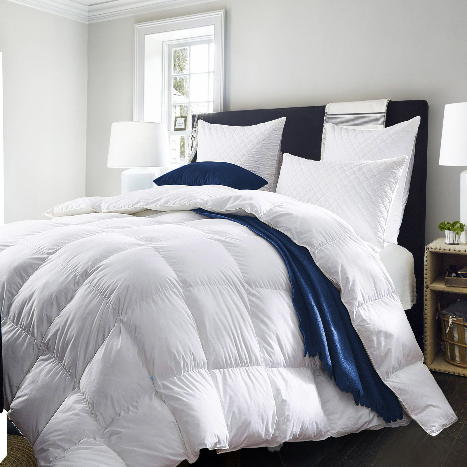 Royal Comfort 50% Goose Feather 50% Down 500GSM Quilt Duvet Deluxe Soft Touch - Queen - White - Image 1