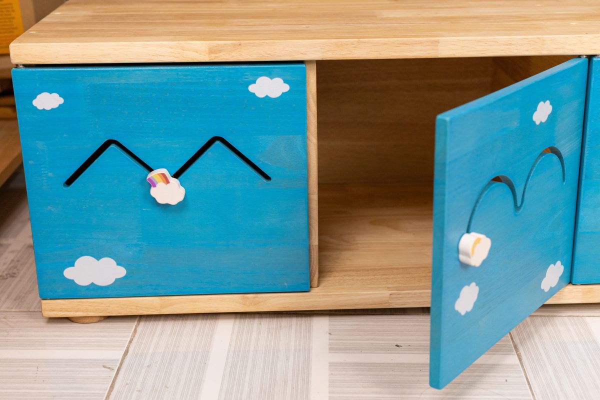 3 in 1 sensory play storage and bench - Image 4
