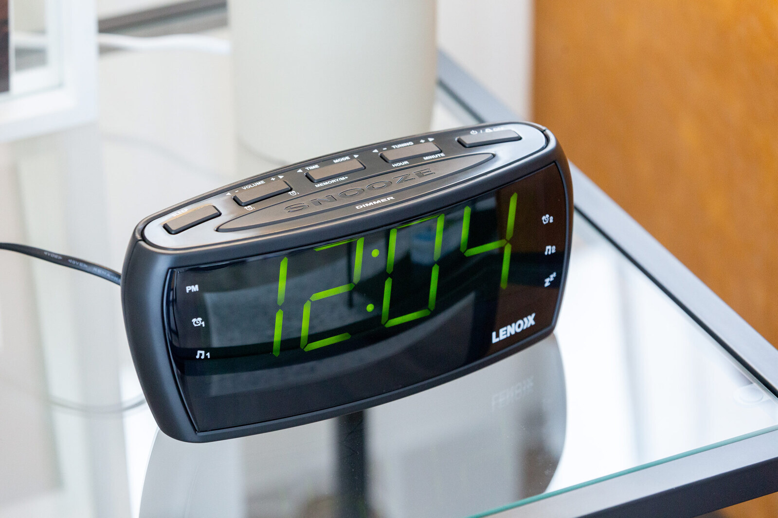 Large Number Alarm Clock & AM/FM Radio, Bold Green LED Time Screen - Image 3