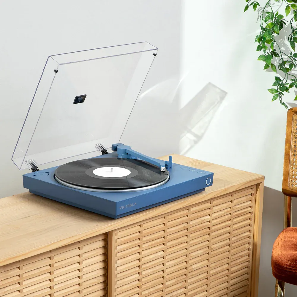 Victrola Automatic Turntable + Victrola Tempo Bookshelf Speakers Bundle - Blue - Image 4