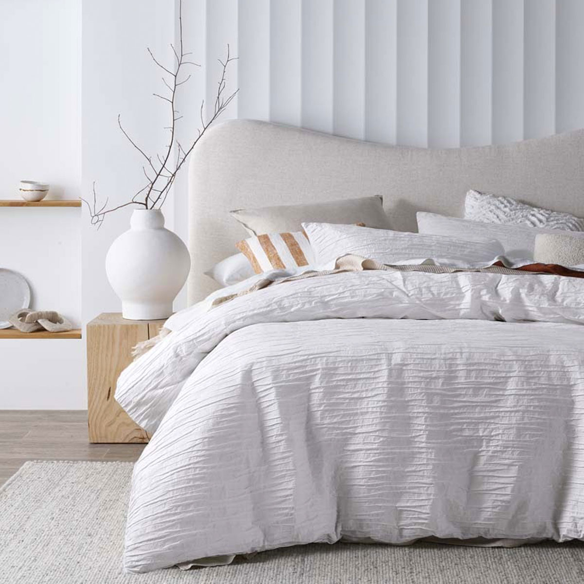 Vintage Design Homewares Malvern White Cotton Quilt Cover Set Double - Image 1