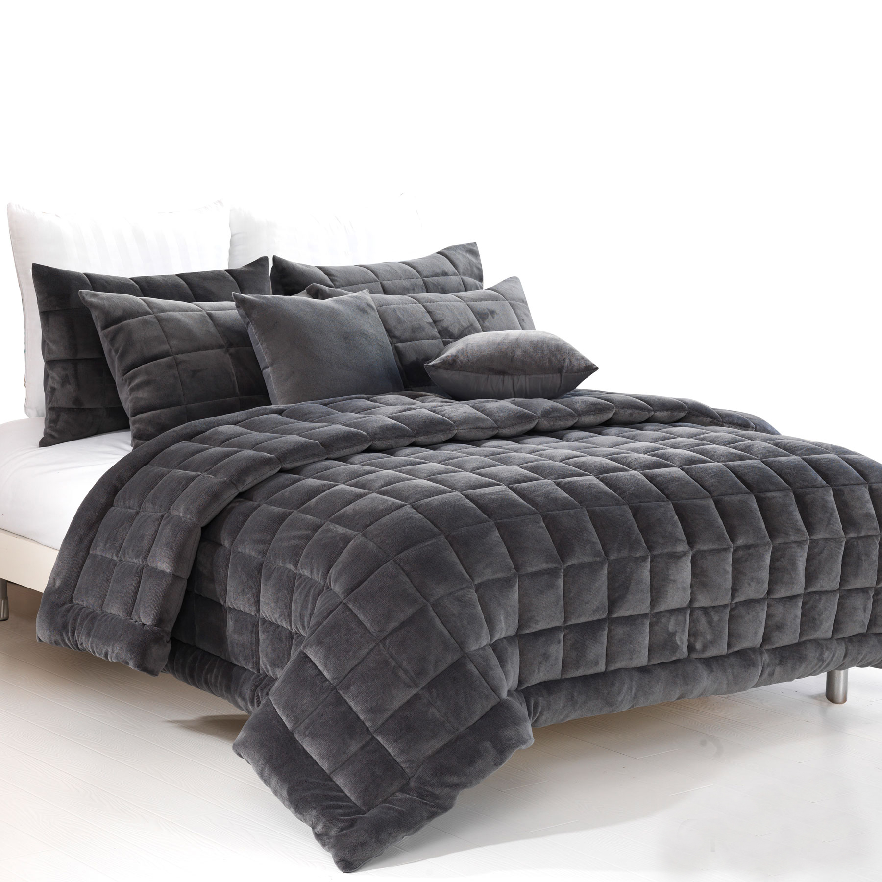 Alastairs Augusta Faux Mink Quilt / Comforter Set Charcoal King - Image 1