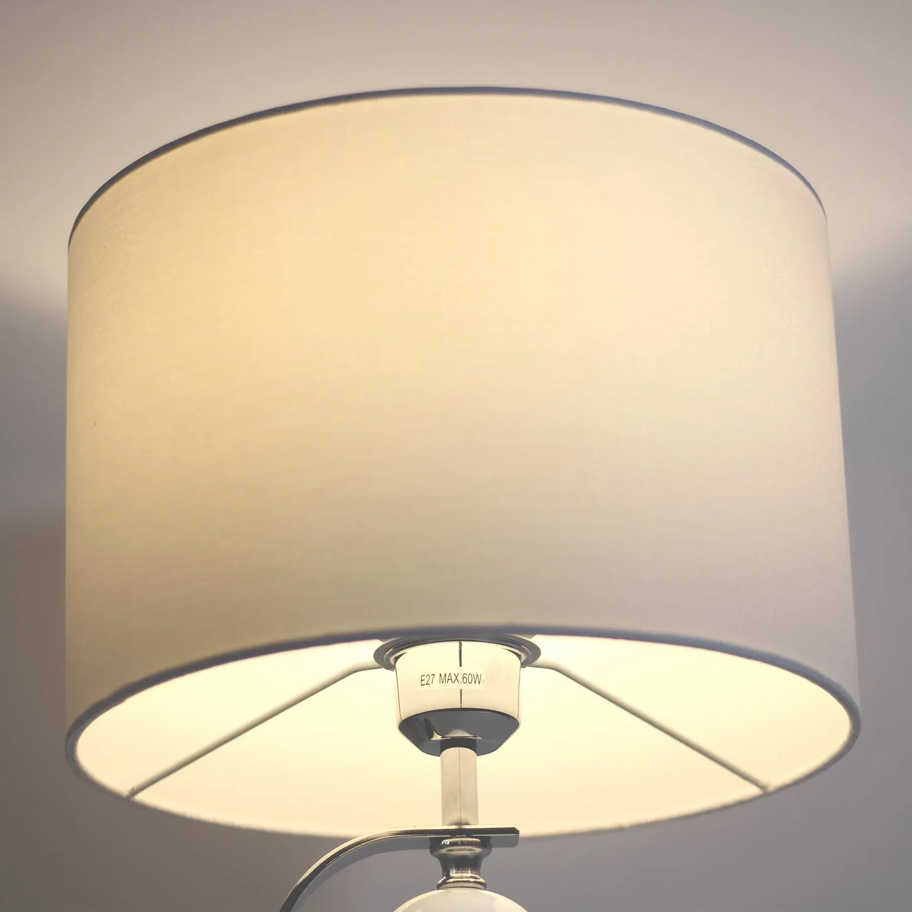 Rialto Table Lamp - White - Image 7