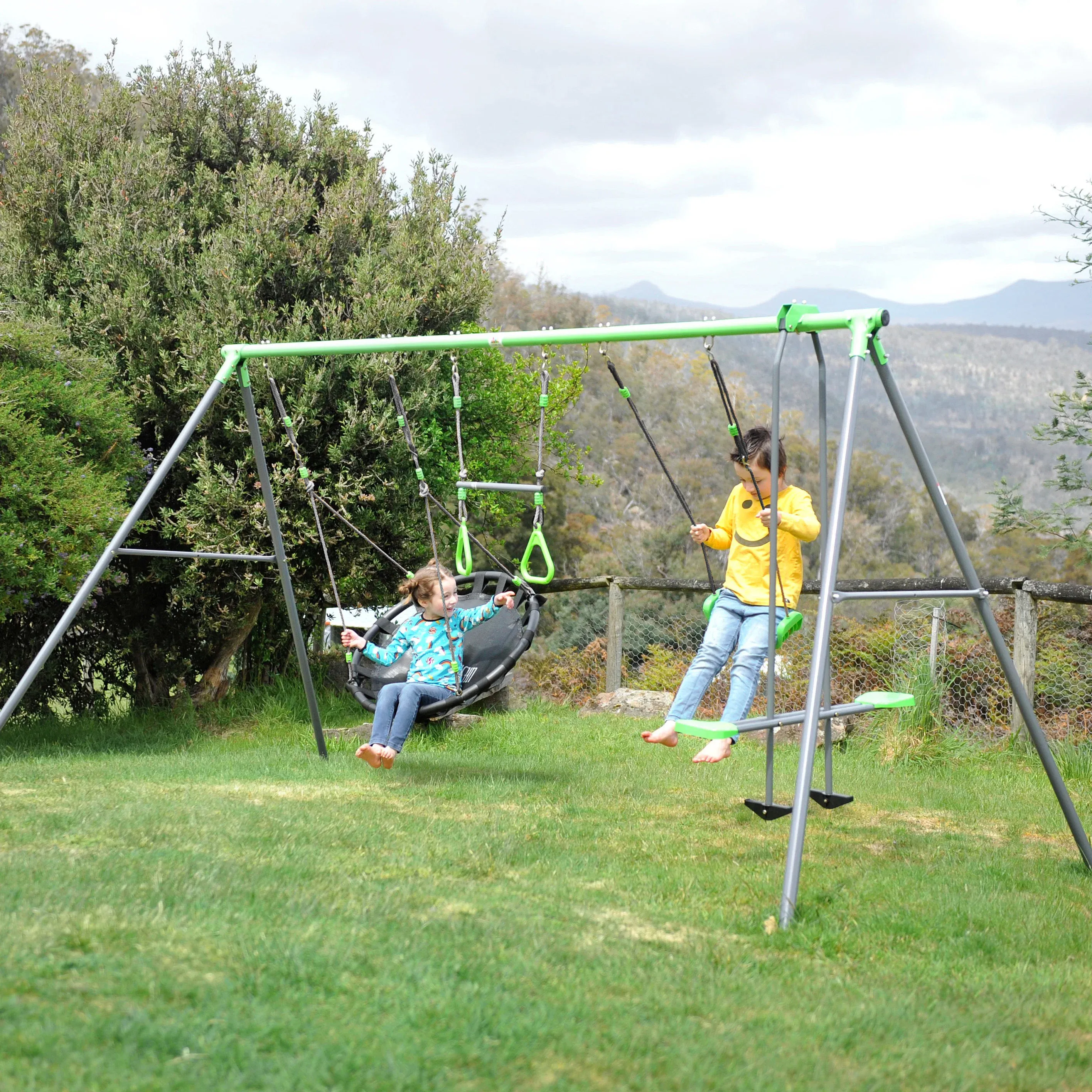 Lifespan Kids Lynx 4 Station Swing Set - Image 8