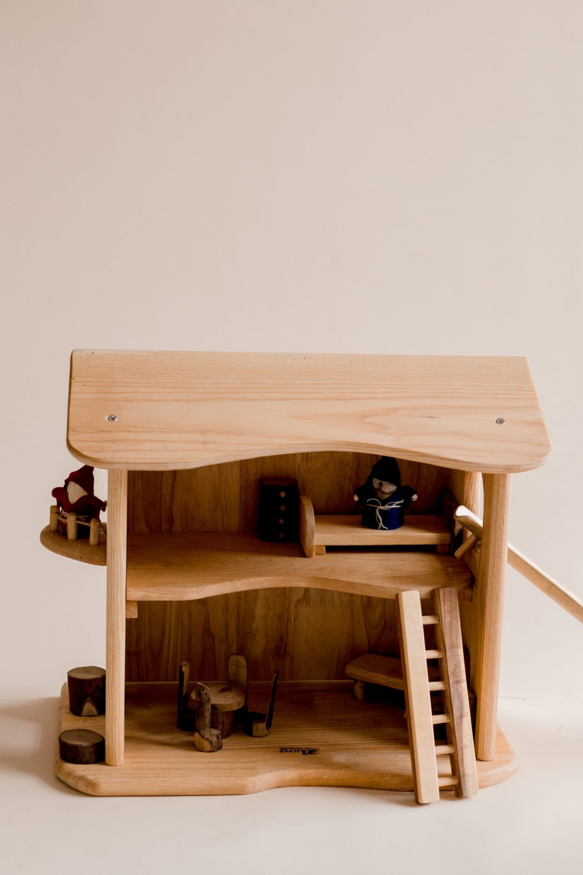 Two Story Cottage house imaginative play - Image 2