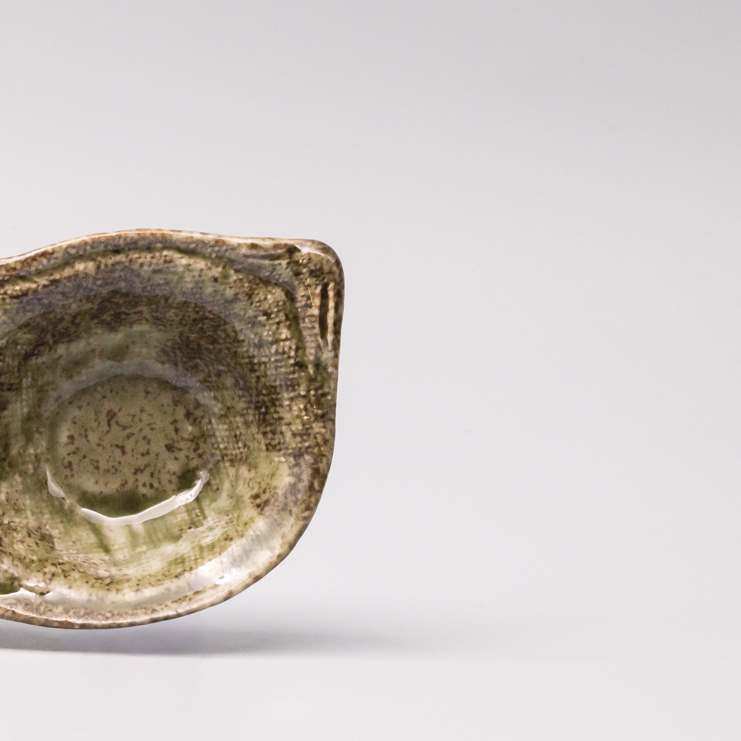 Edamame Triple Pod Dish Green Glaze - Image 2