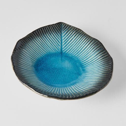 Plate Leaf Shape 16cm Sky Blue Glaze - Image 1