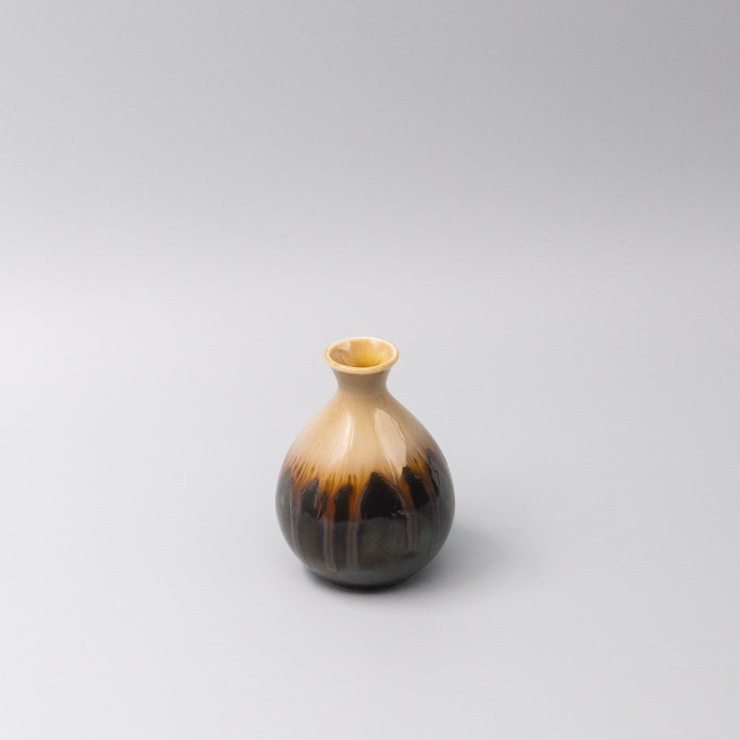 Sake Jug 300ml Black Gloss Sunflower Drip Glaze - Image 1
