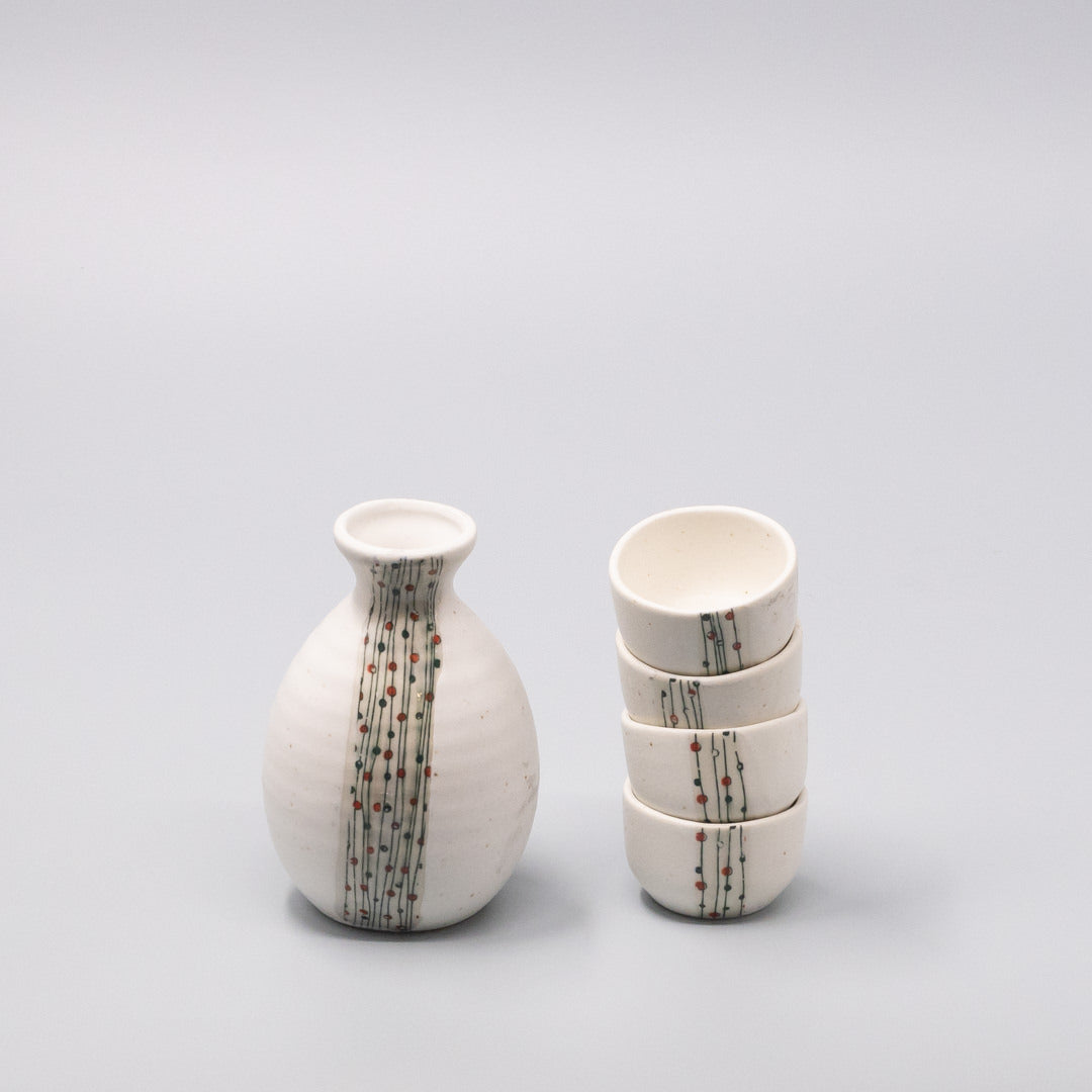 Sake Set for Four 330ml White Abacus Glaze - Image 1