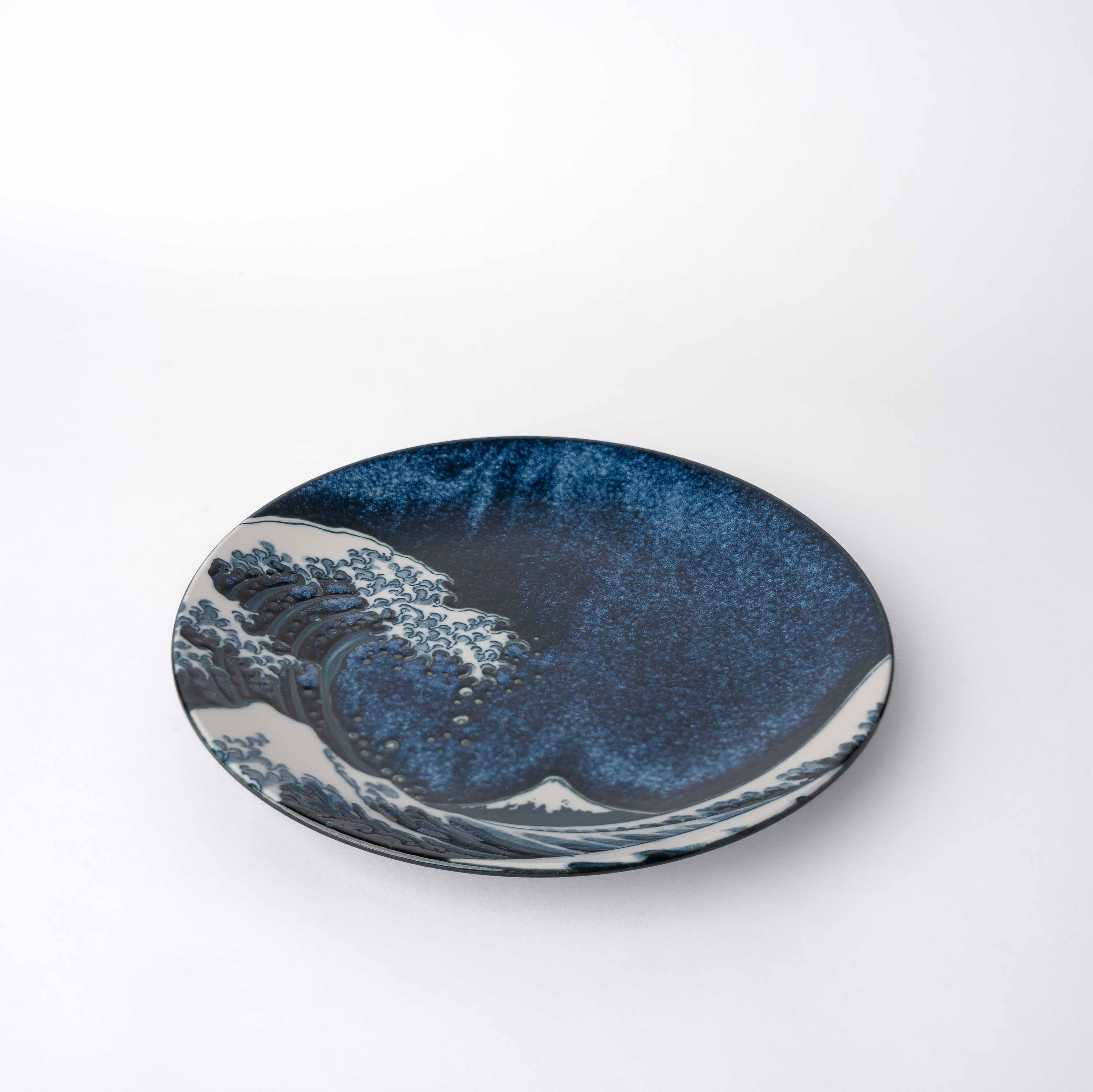 Side Plate 20cm Hokusai Great Wave Design - Image 1