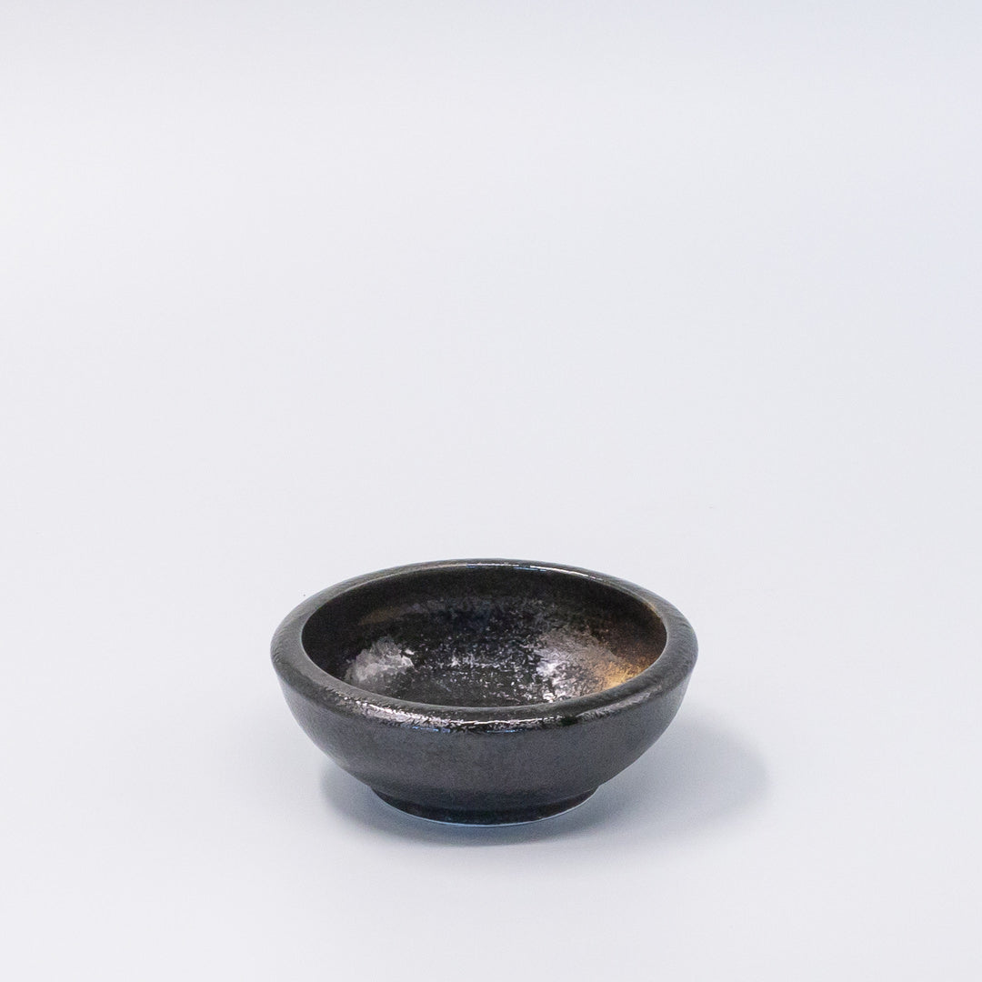 Bowl 12cm Gold Brush Glaze - Image 1