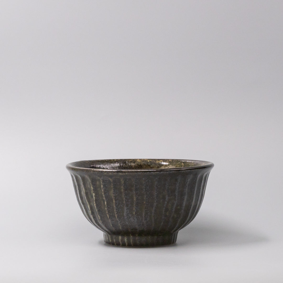 Bowl 18cm Shinogi Moss Black Glaze - Image 4