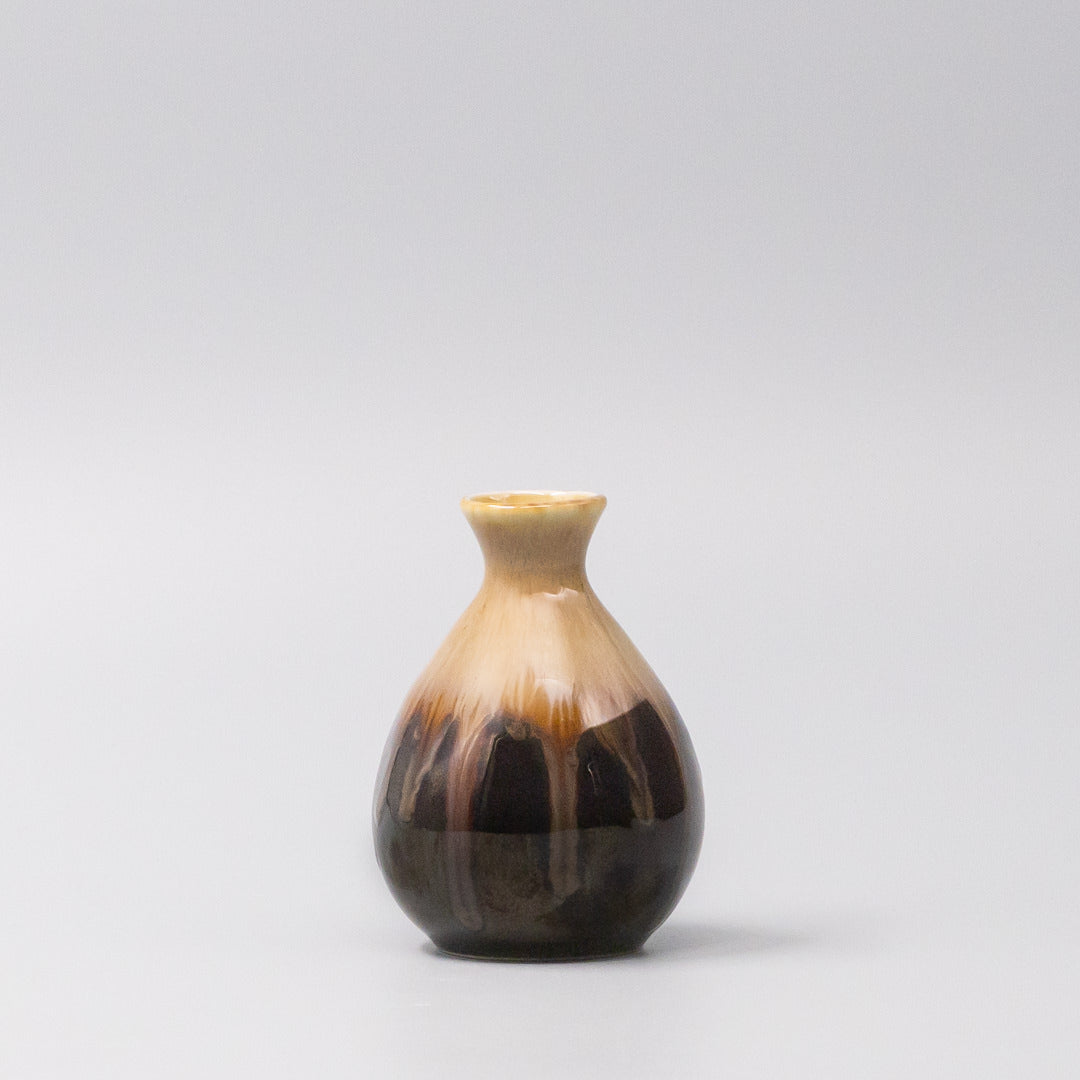 Sake Jug 180ml Black Gloss Sunflower Drip Glaze - Image 4
