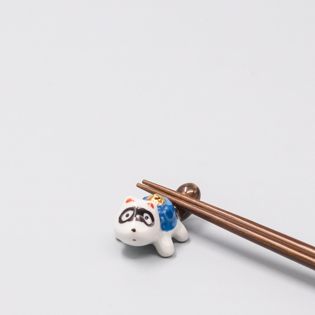 Chopstick Rest Racoon - Image 1