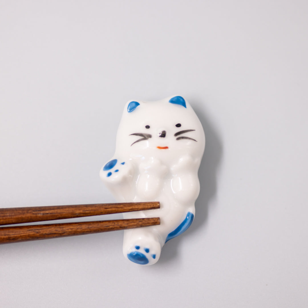 Chopstick Rest Relaxed Cat - Image 1